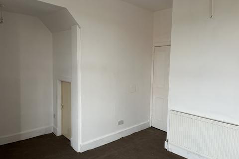 2 bedroom flat to rent, Orchard Street, Kilmarnock KA3