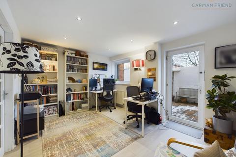 2 Brookmoore Court, Chester, CH2 2BQ