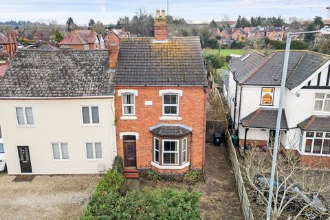 3 bedroom semi-detached house for sale, 260 Ombersley Road, Worcester. WR3 7HB