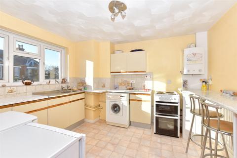 2 bedroom apartment for sale, St. Peter's Road, Broadstairs, Kent