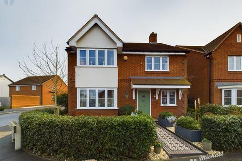 4 bedroom detached house for sale, Waring Crescent, Aston Clinton, Aylesbury, Buckinghamshire