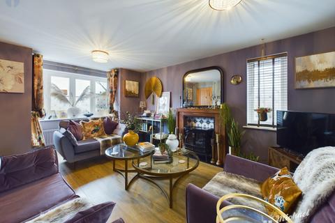 undefined, Waring Crescent, Aston Clinton, Aylesbury, Buckinghamshire