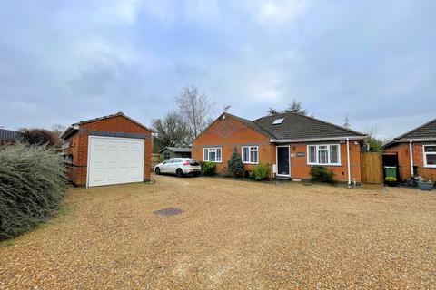 3 bedroom detached bungalow for sale, Ashford Road, Harrietsham ME17 1JS