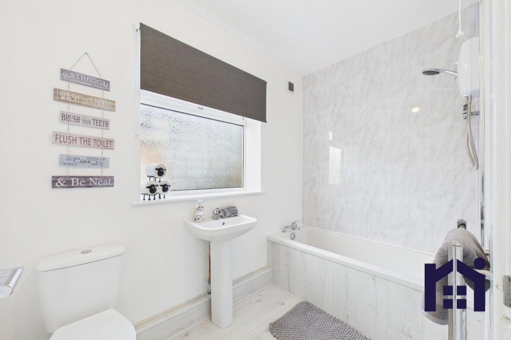 Family bathroom