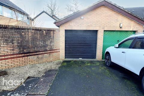 2 bedroom semi-detached house for sale, Catherine Close, Newport