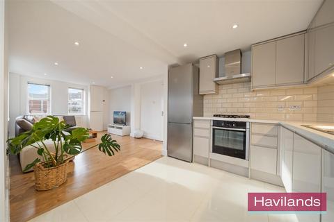 2 bedroom flat for sale, Park Road, London