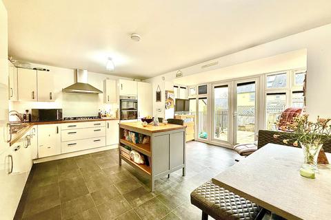 4 bedroom detached house for sale, Exeter EX1