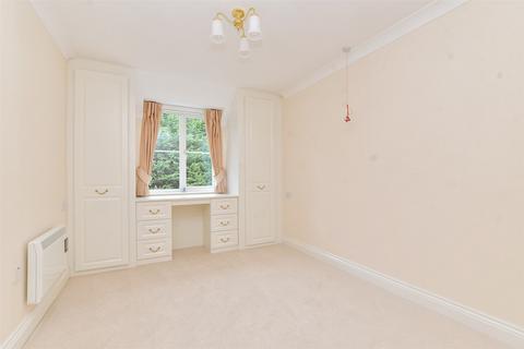 2 bedroom flat for sale, Bolters Lane, Banstead, Surrey