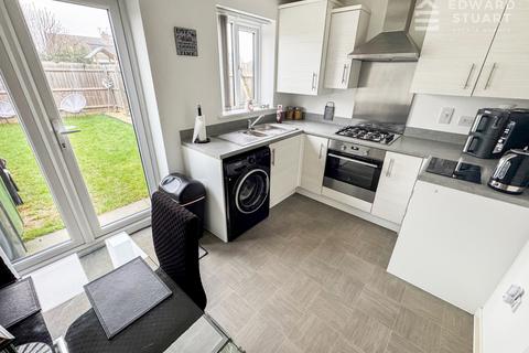 2 bedroom end of terrace house for sale, Peterborough PE2