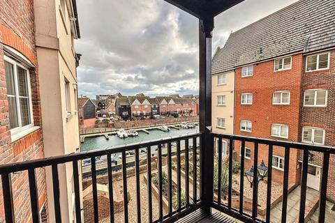 2 bedroom flat for sale, Daytona Quay, Eastbourne