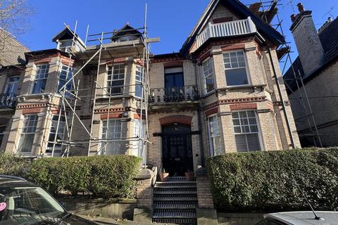 2 bedroom apartment for sale, Cambridge Road, Hove