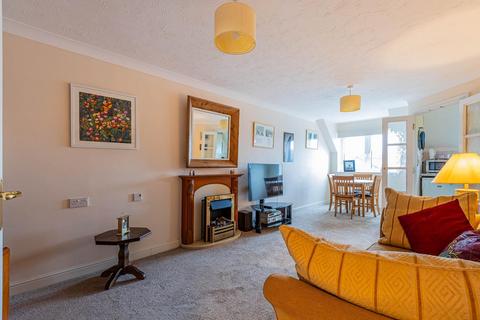 1 bedroom retirement property for sale, Plymouth Road, Penarth CF64