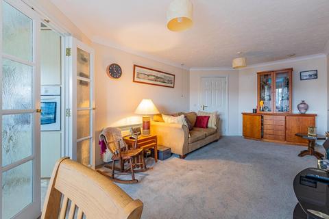 1 bedroom retirement property for sale, Plymouth Road, Penarth CF64