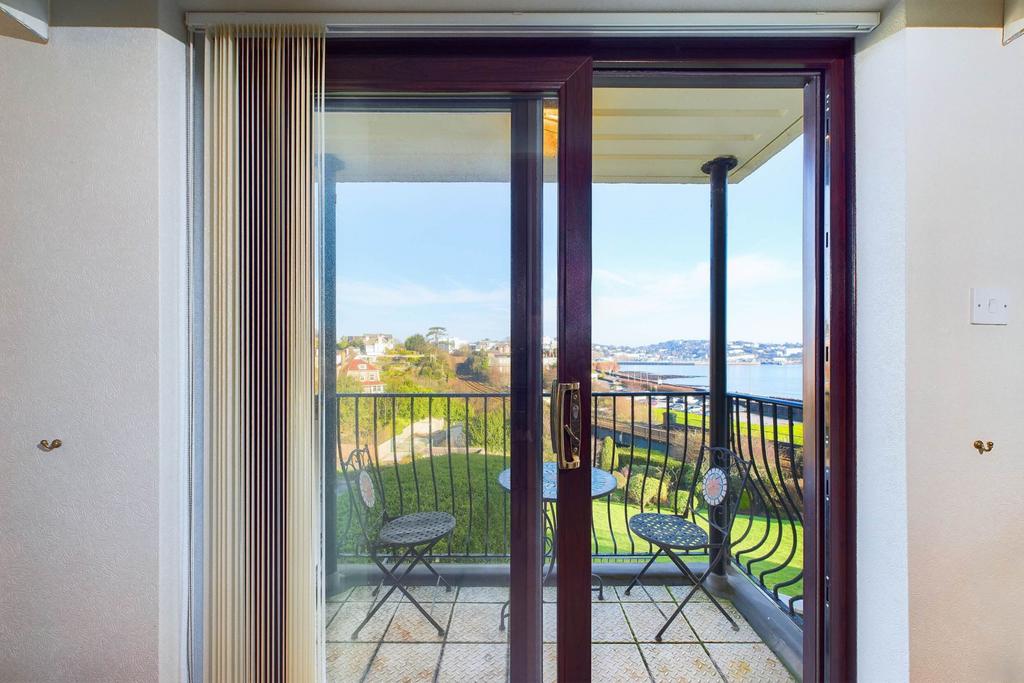 Sitting room with balcony access