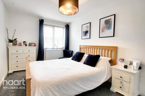 4 Lambeth Close, Chatham, ME5 8YL