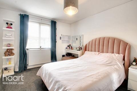 4 Lambeth Close, Chatham, ME5 8YL