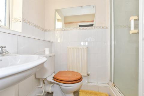 21 Demozay Close, Hawkinge, Folkestone, CT18 7PL