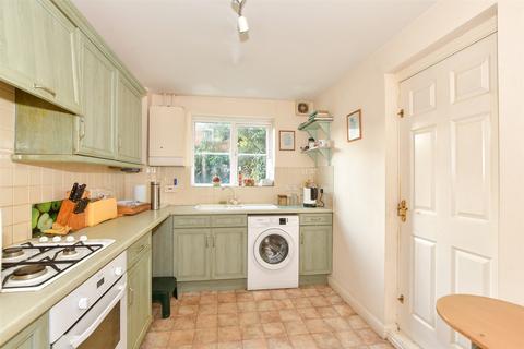 21 Demozay Close, Hawkinge, Folkestone, CT18 7PL