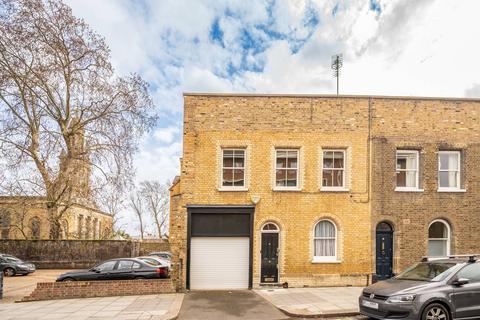 4 bedroom end of terrace house for sale, Cadiz Street, Walworth, London, SE17