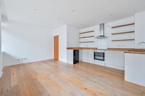 1 bedroom flat for sale, Metro Central Heights, Elephant and Castle, London, SE1