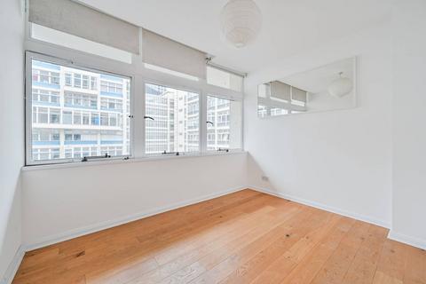 1 bedroom flat for sale, Metro Central Heights, Elephant and Castle, London, SE1