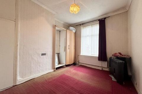 3 bedroom semi-detached house for sale, Lynton Avenue, Rochdale OL11