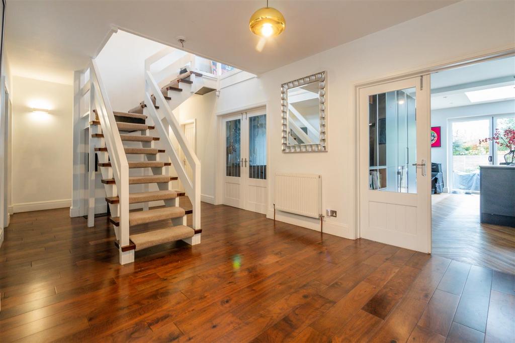 Entrance Hall Aspect 3