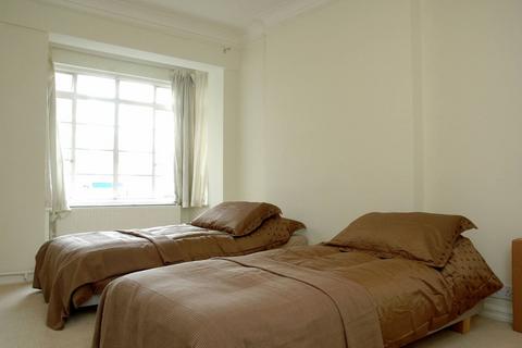 2 bedroom flat for sale, Rossmore Court, Marylebone, London, NW1