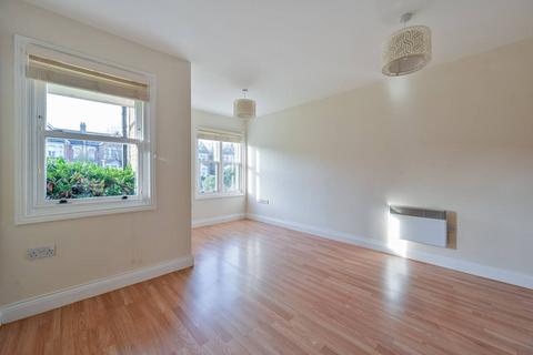 1 bedroom flat for sale, Bromley Road, Catford, London, SE6