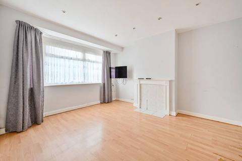 1 bedroom flat for sale, Connell Crescent, Ealing, London, W5