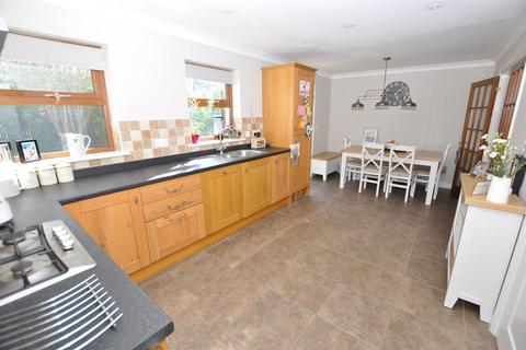 3 bedroom house for sale, Maes Abaty, Whitland