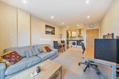 1 bedroom flat for sale, Birdwood Avenue, Hither Green