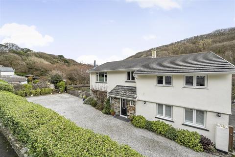 5 bedroom detached house for sale, Penally Hill, Boscastle