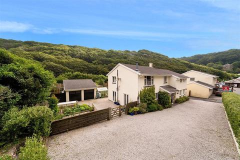 Lower Meadows House Penally Hill, Boscastle, PL35 0HF