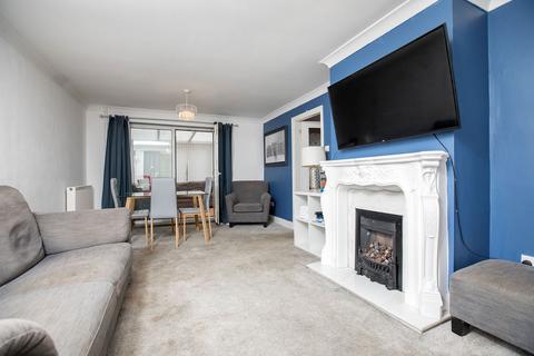 24 Bridgeford Place, Corby, NN18 0HE