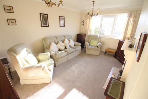 2 bedroom semi-detached bungalow for sale, Springmead Drive, Leeds LS25