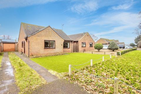 2 bedroom detached bungalow for sale, Linn Chilvers Drive, Heacham