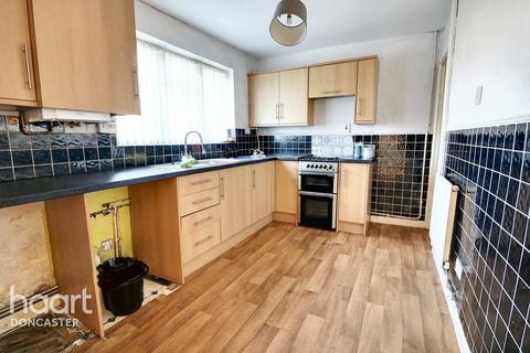 3 bedroom terraced house for sale, Warren Close, Intake, Doncaster