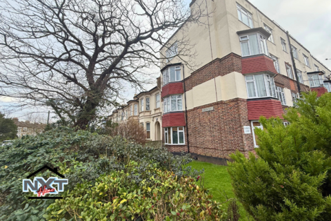 2 bedroom flat to rent, Egerton Court, Hainault Road, London, E11