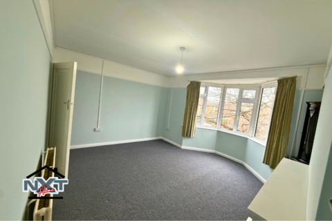 2 bedroom flat to rent, Egerton Court, Hainault Road, London, E11