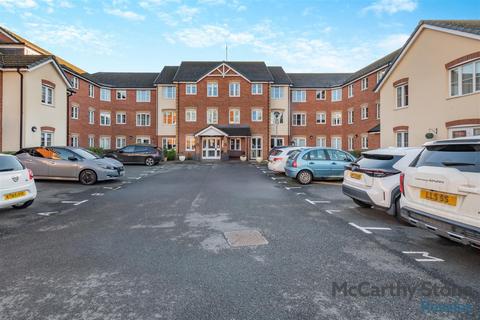 1 bedroom apartment for sale, Edwards Court, Queens Road, Attleborough, Norfolk, NR17 2GA