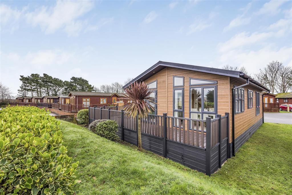 Littlehampton Marina, Ferry Road, Littlehampton-Po