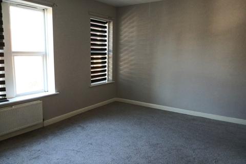 3 bedroom terraced house to rent, Bishops Road, Newcastle upon Tyne NE15