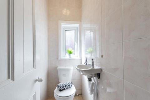 4 bedroom property to rent, Robert Street, London, NW1