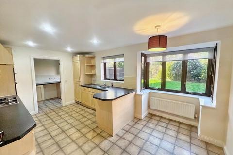 16 Ebblake Close, Verwood, BH31 6GF