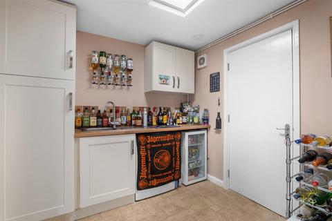 7 School Lane, Badsey, Evesham, WR11 7ES