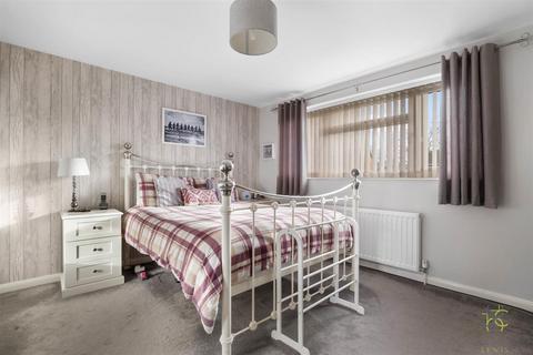 7 School Lane, Badsey, Evesham, WR11 7ES