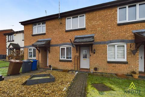 2 bedroom townhouse for sale, Chaffinch Drive, Uttoxeter ST14