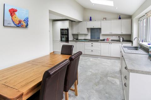 3 bedroom terraced house for sale, Ainsty View, Whixley, York, North Yorkshire, YO26