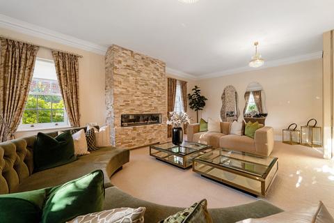 8 bedroom detached house for sale, Stoke Park Avenue Farnham Royal, Buckinghamshire, SL2 3BJ